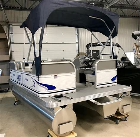 ponton neuf à vendre.